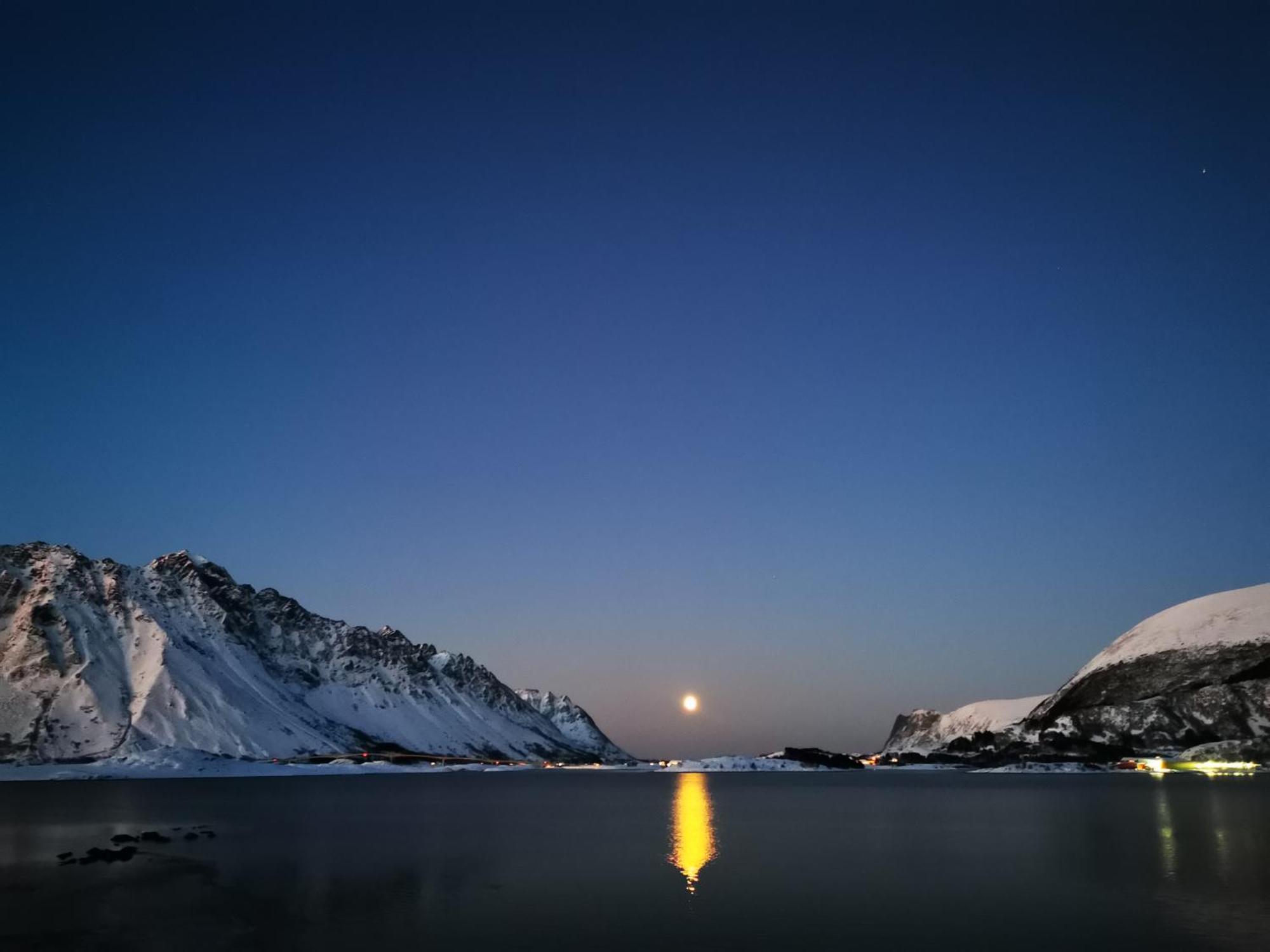 Rystad Midnight Sun And Nature Lejlighed Eksteriør billede
